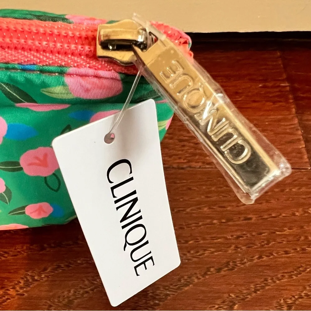New in package!  Clinique Eye Makeup Kit with Floral Cosmetic Bag